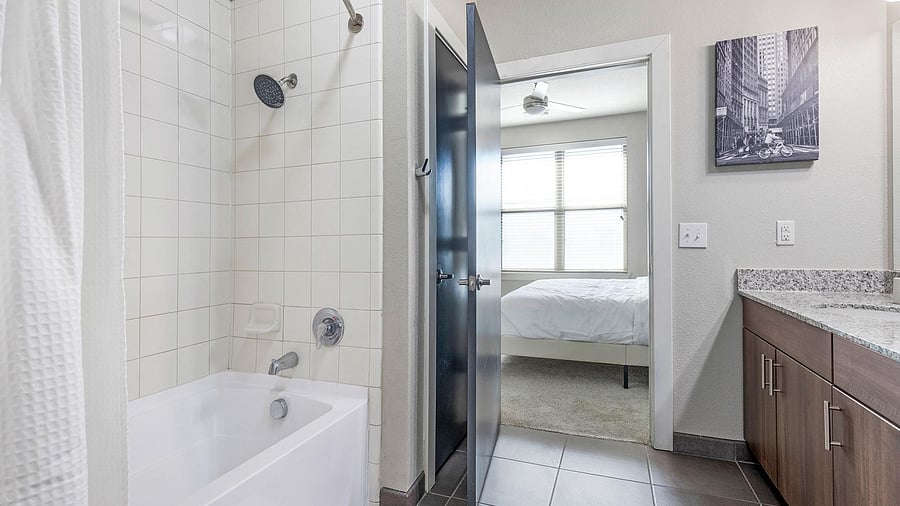 Furnished Finder property 816564_9 photo 18