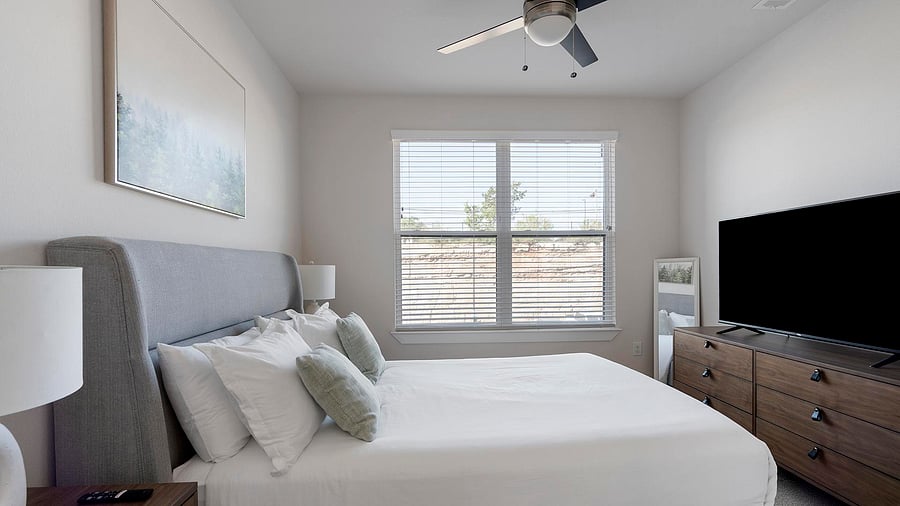 Furnished Finder property 816565_10 photo 16