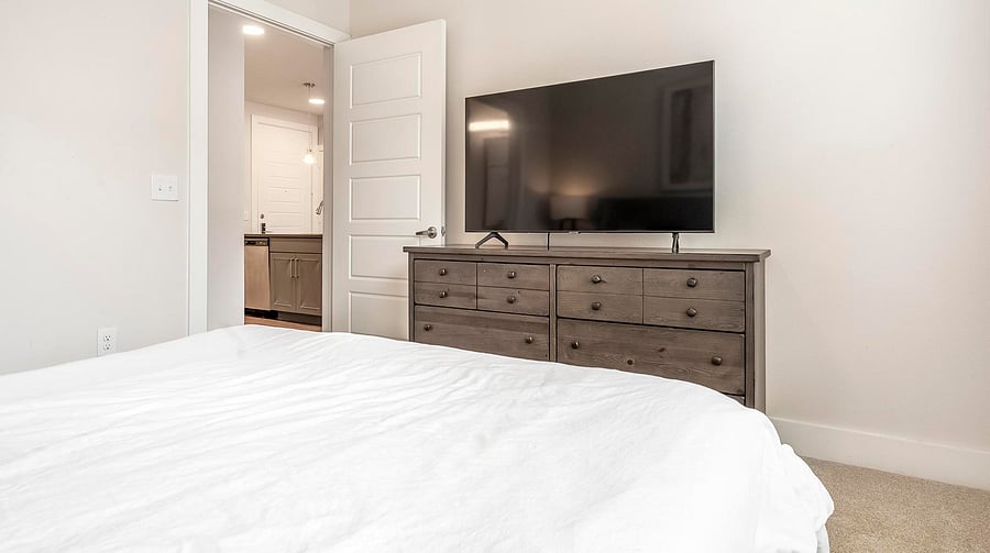 Furnished Finder property 816565_5 photo 13