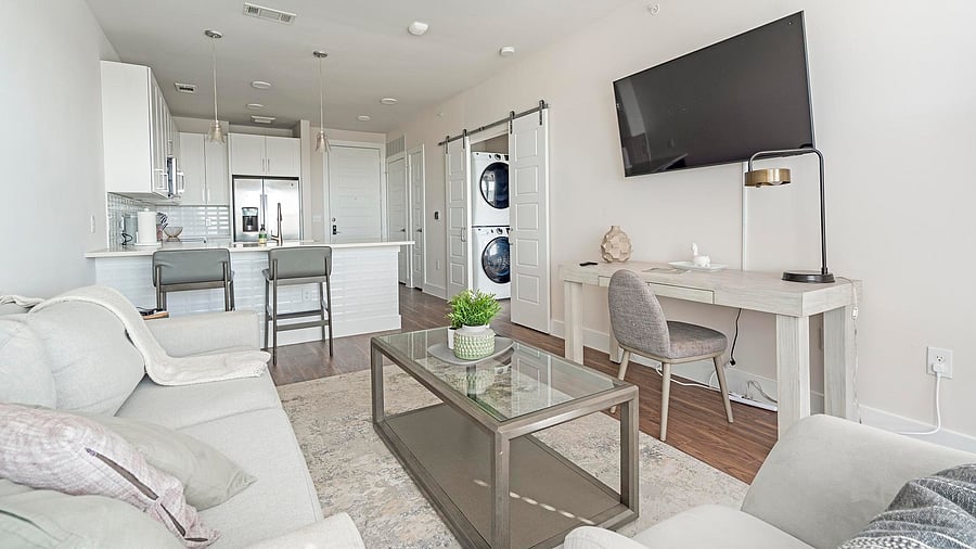 Furnished Finder property 816565_6 photo 3