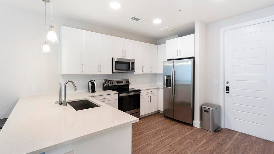 Furnished Finder property 816565_8 photo 8