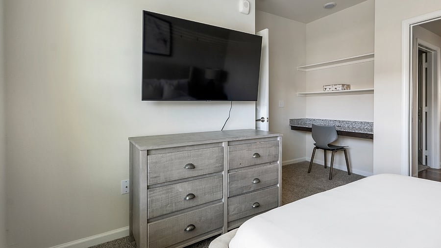 Furnished Finder property 816566_2 photo 28