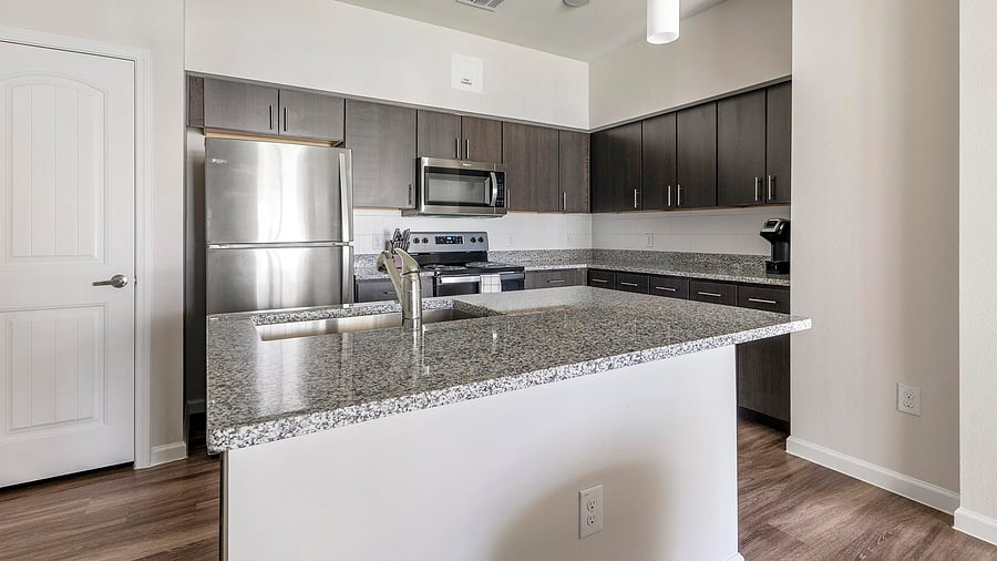 Furnished Finder property 816566_3 photo 10