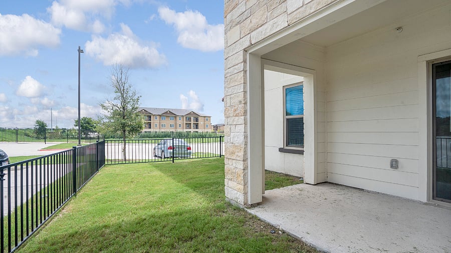 Furnished Finder property 816566_4 photo 15