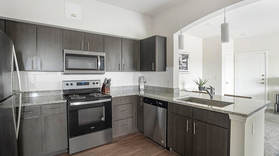 Furnished Finder property 816566_6 photo 6