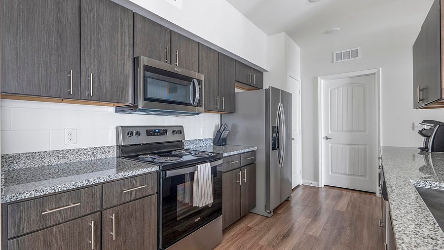 Furnished Finder property 816566_7 photo 13