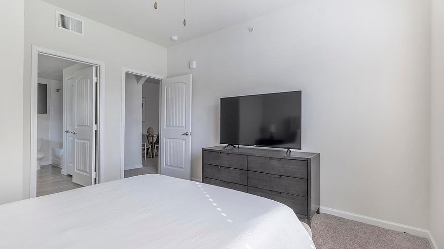 Furnished Finder property 816566_7 photo 20