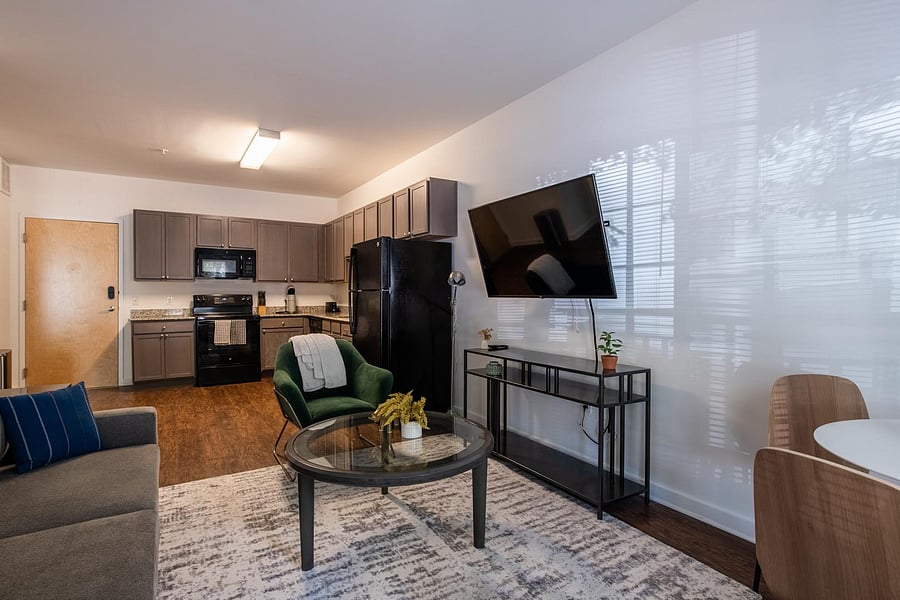 Furnished Finder property 816570_1 photo 4