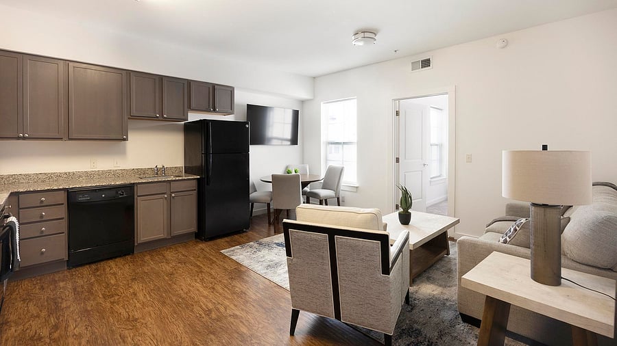 Furnished Finder property 816570_10 photo 6