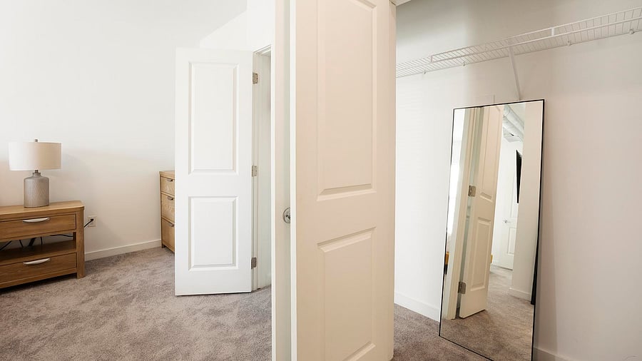 Furnished Finder property 816570_10 photo 21