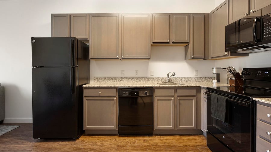 Furnished Finder property 816570_11 photo 4