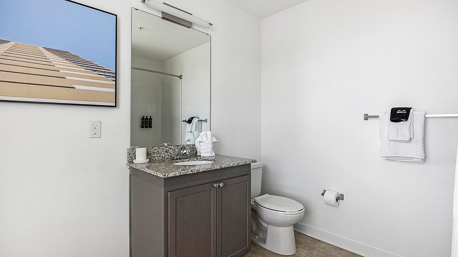 Furnished Finder property 816570_12 photo 20