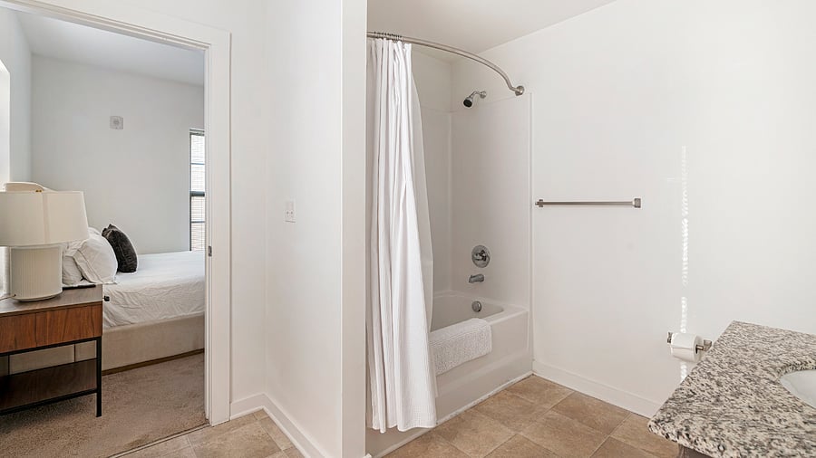 Furnished Finder property 816570_2 photo 8
