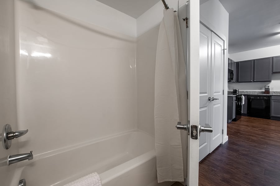Furnished Finder property 816570_4 photo 13