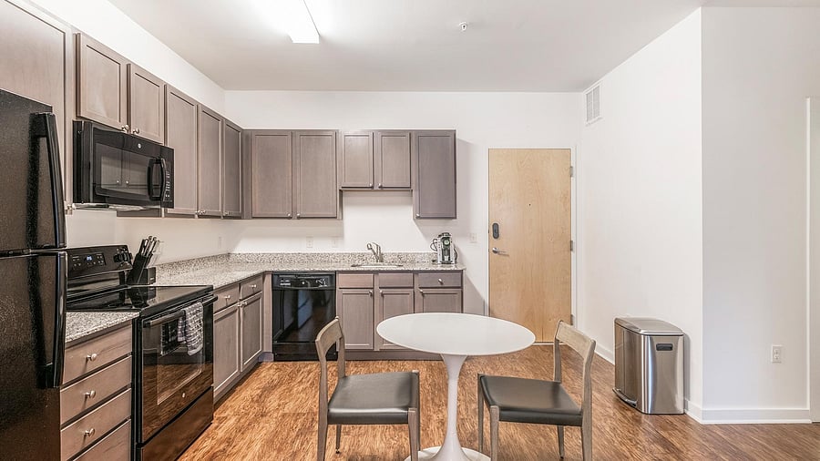 Furnished Finder property 816570_8 photo 8