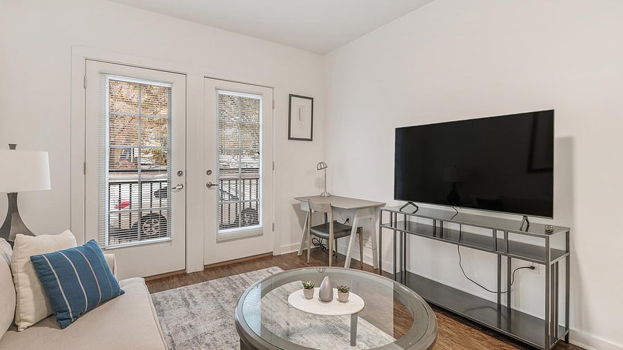 Furnished Finder property 816570_8 photo 4