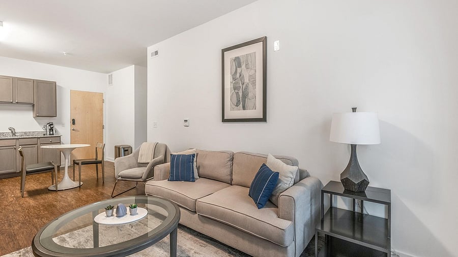 Furnished Finder property 816570_8 photo 5