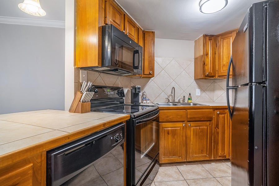 Furnished Finder property 816571_1 photo 8