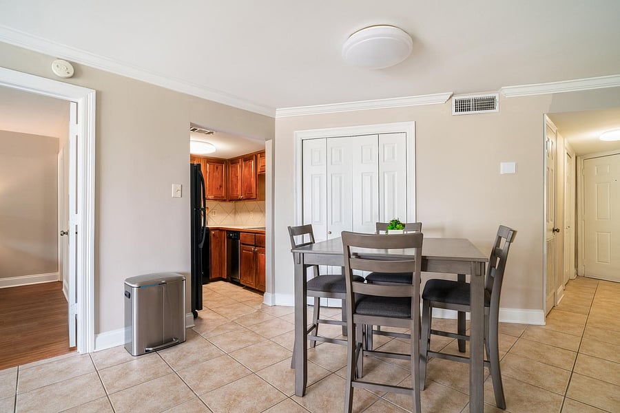 Furnished Finder property 816571_2 photo 9