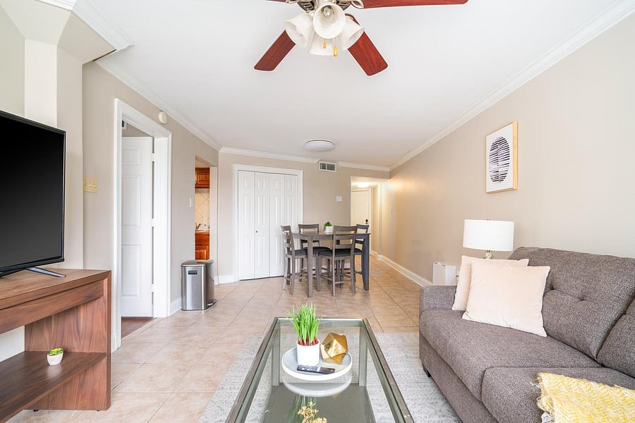 Furnished Finder property 816571_2 photo 6