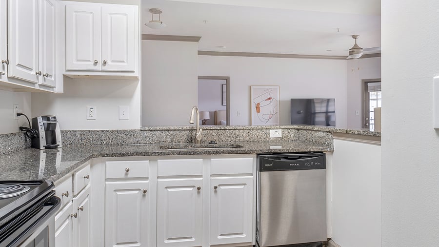 Furnished Finder property 816573_3 photo 21