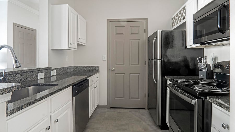 Furnished Finder property 816573_5 photo 11