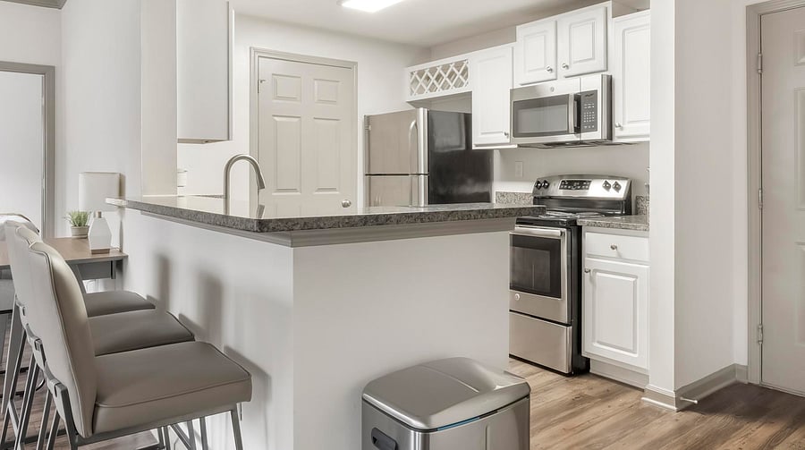 Furnished Finder property 816573_7 photo 5