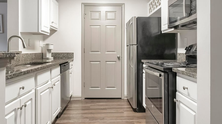 Furnished Finder property 816573_7 photo 6