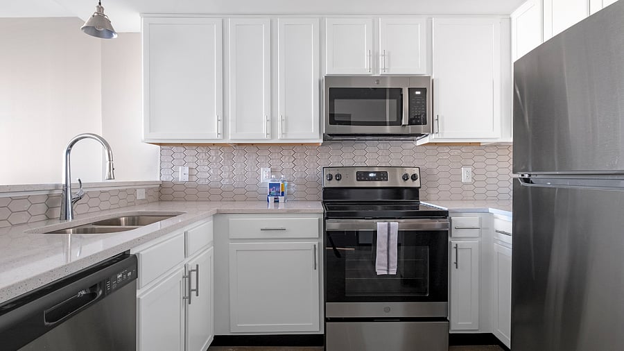 Furnished Finder property 816574_8 photo 5