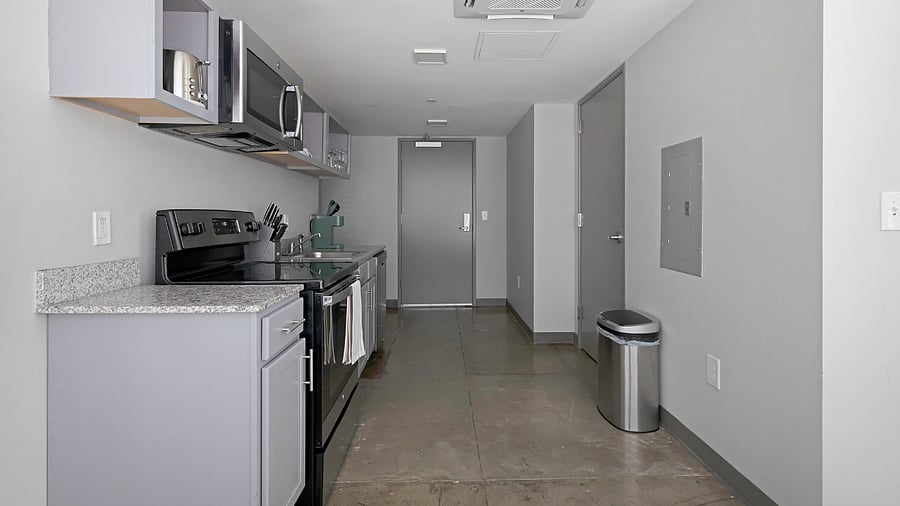 Furnished Finder property 816576_3 photo 3