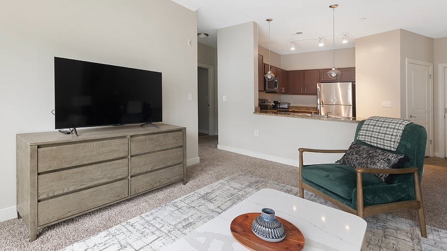 Furnished Finder property 816580_8 photo 4