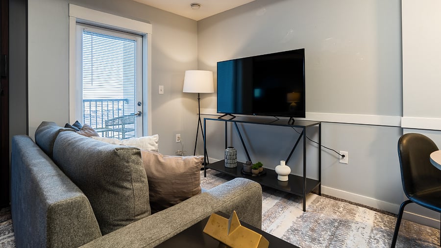 Furnished Finder property 816581_10 photo 3
