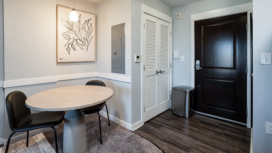 Furnished Finder property 816581_10 photo 5