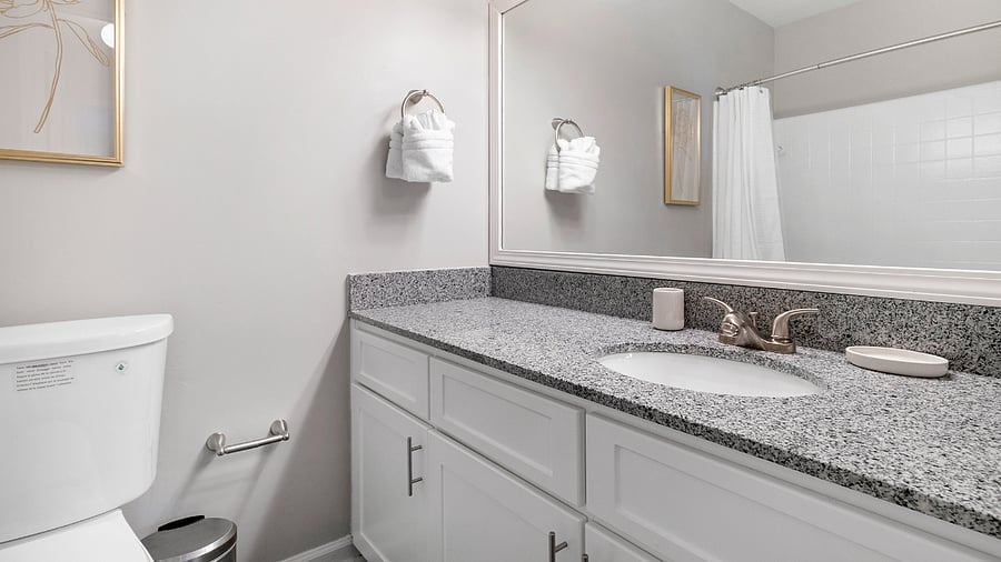 Furnished Finder property 816582_4 photo 17