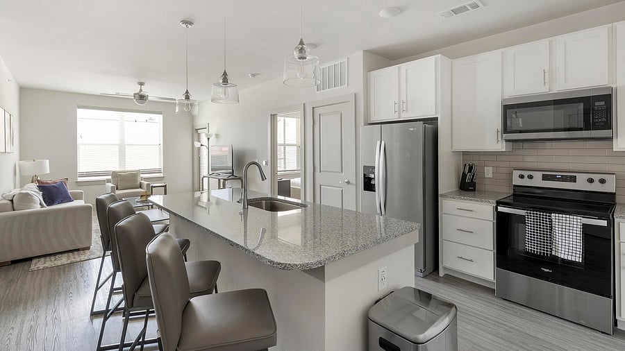 Furnished Finder property 816585_7 photo 6