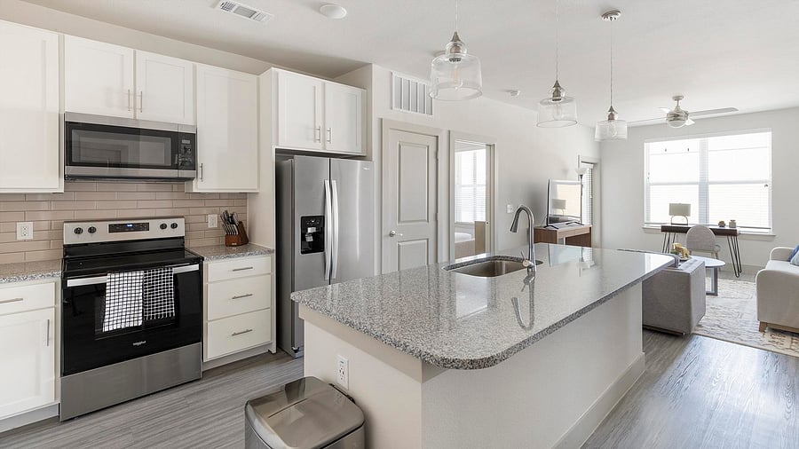 Furnished Finder property 816585_8 photo 7