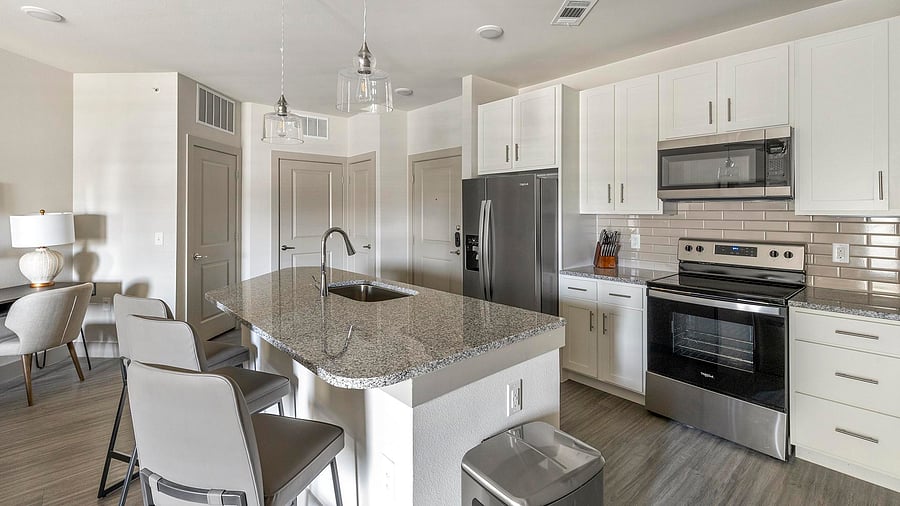 Furnished Finder property 816585_9 photo 5