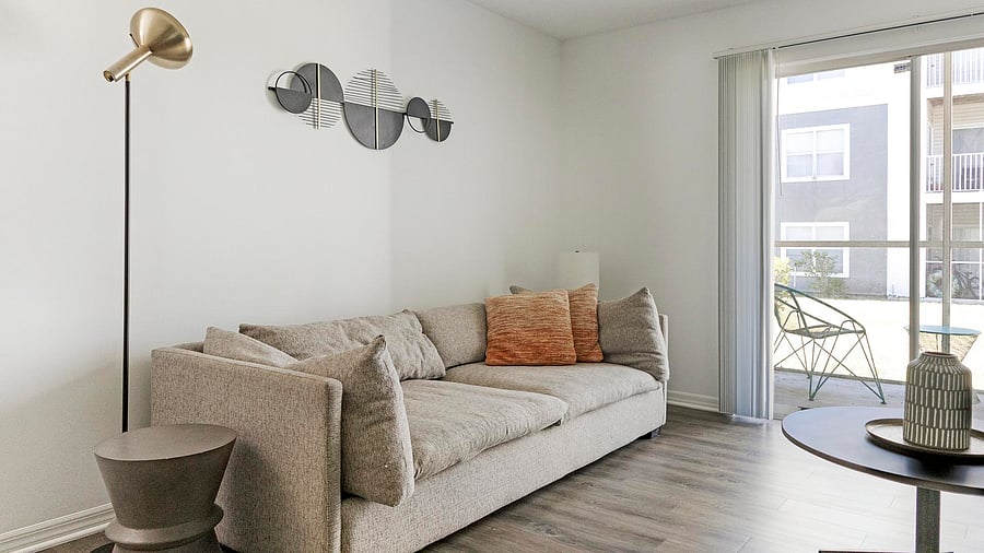 Furnished Finder property 816587_12 photo 4