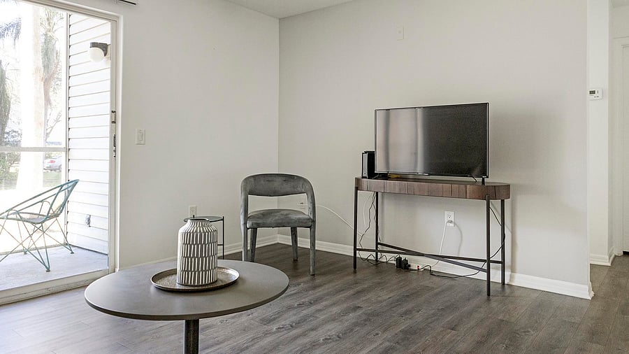 Furnished Finder property 816587_12 photo 5