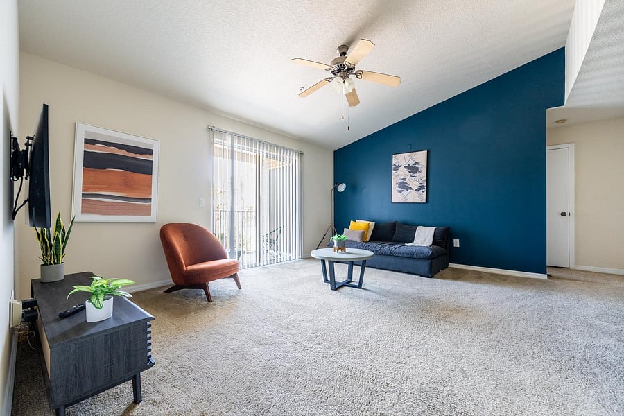 Furnished Finder property 816587_13 photo 3