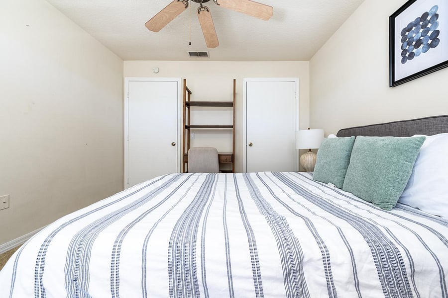 Furnished Finder property 816587_13 photo 22