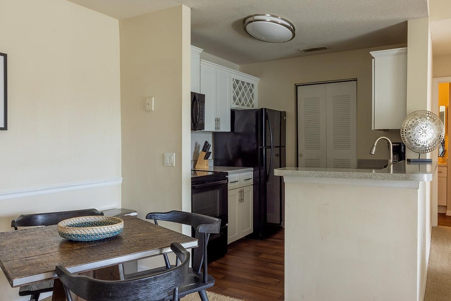 Furnished Finder property 816587_3 photo 7