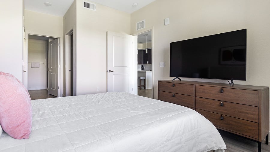 Furnished Finder property 816587_5 photo 3