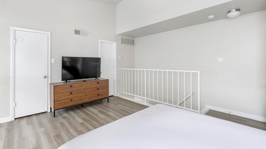 Furnished Finder property 816590_1 photo 8