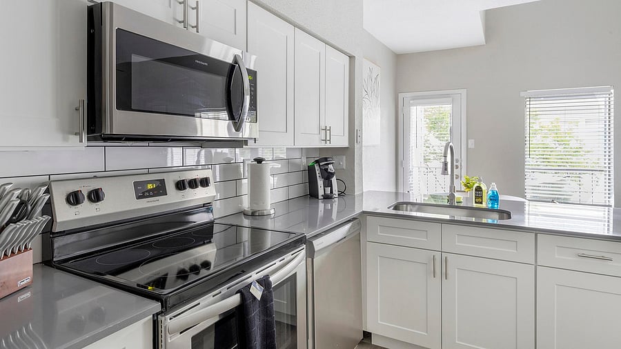 Furnished Finder property 816590_1 photo 6