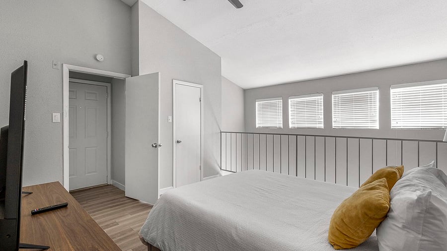 Furnished Finder property 816590_7 photo 11