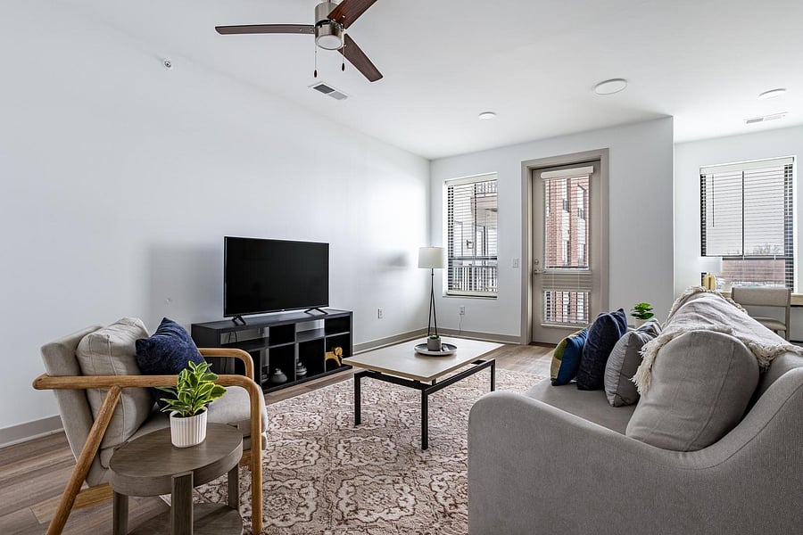 Furnished Finder property 816593_9 photo 4