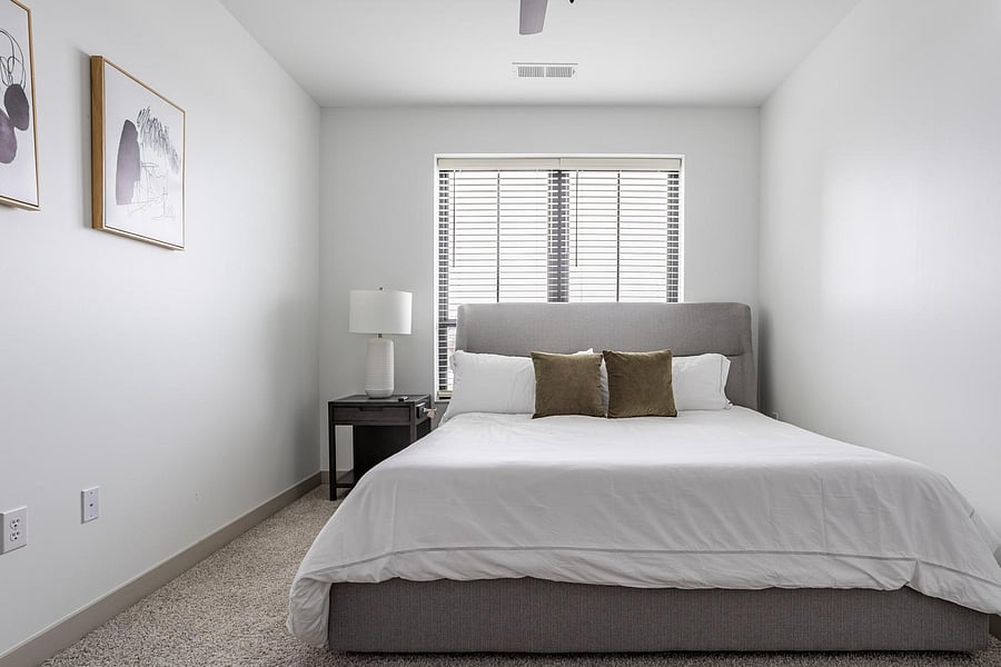 Furnished Finder property 816593_9 photo 16