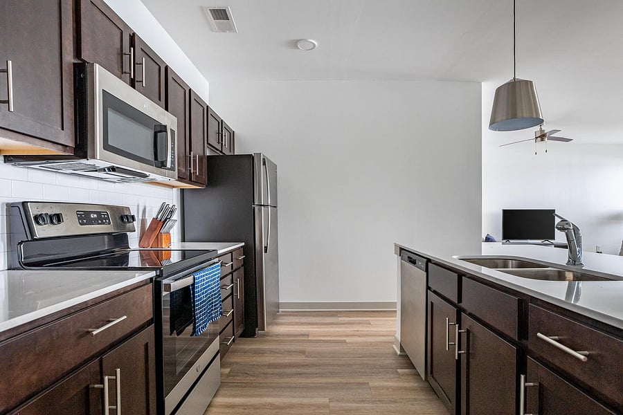 Furnished Finder property 816593_9 photo 12