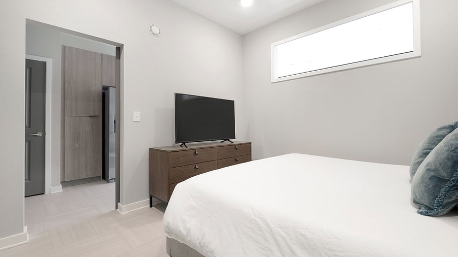 Furnished Finder property 816594_14 photo 11